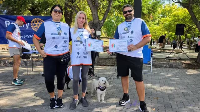 Podio simbólico de los 2,6 km